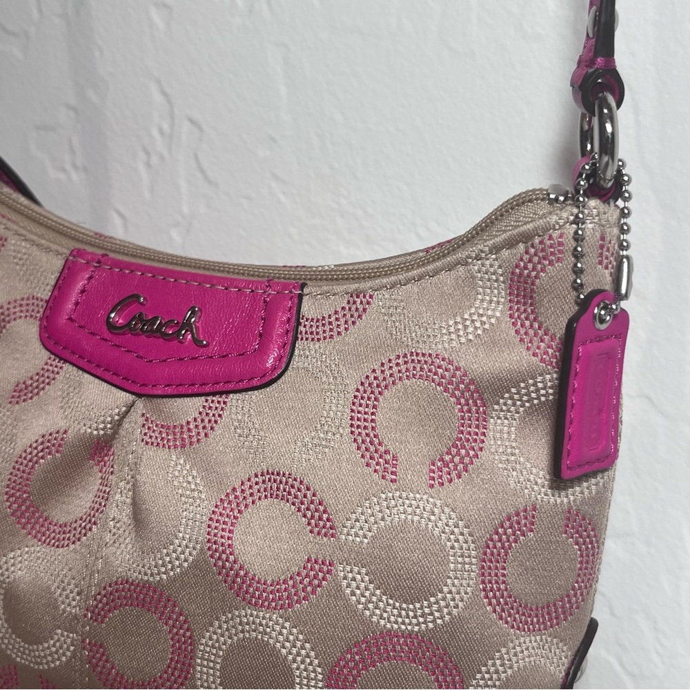 Coach Ashley Dotted OP Art Swingpack - Picture 2 of 10